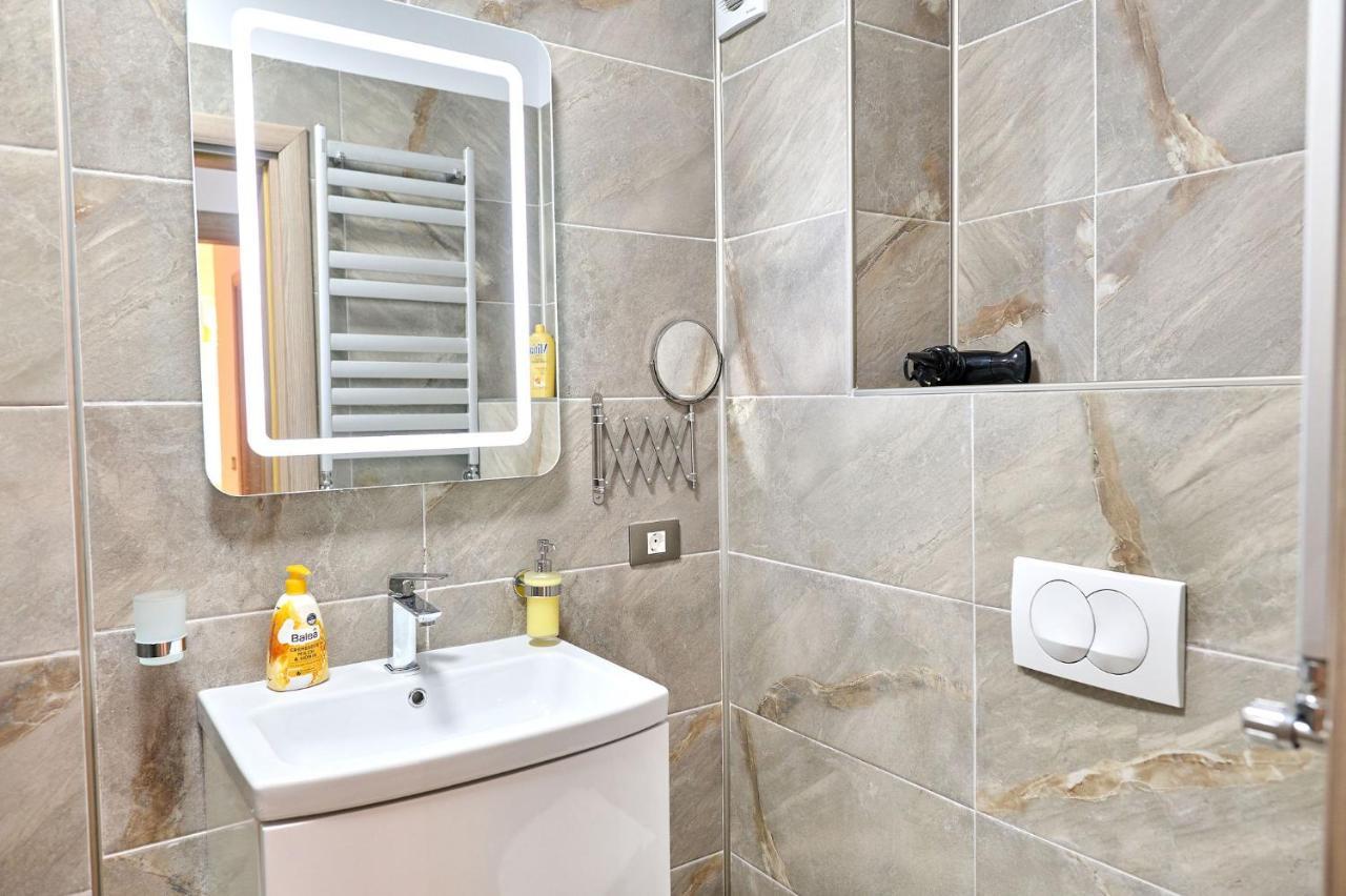 Apartament Sun & Fun In Pools Mamaia